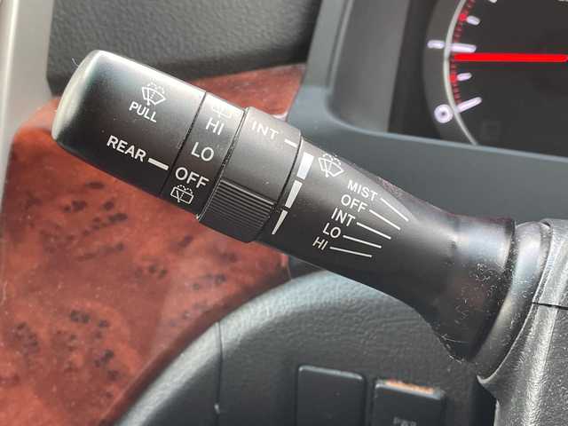 トヨタ ヴェルファイア 2．4Z プラチナセレクションⅡ 千葉県 2010(平22)年 5万km ホワイトパールクリスタルシャイン アルパイン8インチナビ/(フルセグTV/BT/CD/DVD/FM/AM)/バックカメラ/アルパインフリップダウンモニター/両側パワースライドドア/電動リアゲート/横滑り防止装置/ビルトインETC/フォグランプ/ウィンカーミラー/電動格納ミラー/純正18インチAW/シートリフター/プッシュスタート/スマートキー/フロアマット/ドアバイザー/スペアキー/取扱説明書/保証書