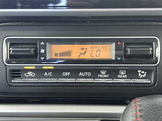 スズキ スペーシア カスタム HYBRID XS 宮城県 2019(平31)年 2.9万km ピュアホワイトパール/ブラック2トーン 禁煙車/両側パワースライドドア/運転席シートヒーター/ヘッドアップディスプレイ/スズキセーフティーサポート/・デュアルセンサーブレーキサポート/・パーキングソナー/・車線逸脱警報/・オートマチックハイビーム/・横滑り防止機能/純正8インチナビ/・BT.CD.DVD.SD/全周囲カメラ/フルセグテレビ/ETC/前方ドライブレコーダー/プッシュスタート/スマートキー/革巻きステアリング/ステアリングスイッチ/ハーフレザーシート/純正フロアマット/ロールサンシェード/シートバックテーブル/純正ドアバイザー/LEDヘッドライト/LEDフォグランプ/純正15インチアルミホイール/アイドリングストップ/コーナーセンサー