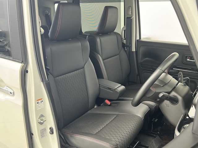 スズキ スペーシア カスタム HYBRID XS 宮城県 2019(平31)年 2.9万km ピュアホワイトパール/ブラック2トーン 禁煙車/両側パワースライドドア/運転席シートヒーター/ヘッドアップディスプレイ/スズキセーフティーサポート/・デュアルセンサーブレーキサポート/・パーキングソナー/・車線逸脱警報/・オートマチックハイビーム/・横滑り防止機能/純正8インチナビ/・BT.CD.DVD.SD/全周囲カメラ/フルセグテレビ/ETC/前方ドライブレコーダー/プッシュスタート/スマートキー/革巻きステアリング/ステアリングスイッチ/ハーフレザーシート/純正フロアマット/ロールサンシェード/シートバックテーブル/純正ドアバイザー/LEDヘッドライト/LEDフォグランプ/純正15インチアルミホイール/アイドリングストップ/コーナーセンサー