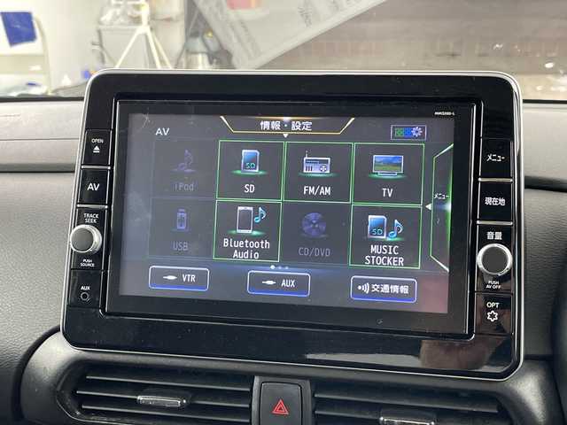 日産 ルークス ハイウェイスター X 愛知県 2020(令2)年 5.7万km ホワイトパール 禁煙車/純正9インチナビ/（CD/DVD/Bluetooth/フルセグTV）/全方位カメラ/衝突軽減ブレーキ/レーンキープアシスト/オートマチックハイビーム/コーナーセンサー/左側パワースライドドア/ベンチシート/アイドリングストップ/純正14インチアルミホイール/スマートキー/スペアキー1本/LEDヘッドライト/フロントフォグランプ/オートライト/フロアマット/横滑り防止装置/横滑り防止装置