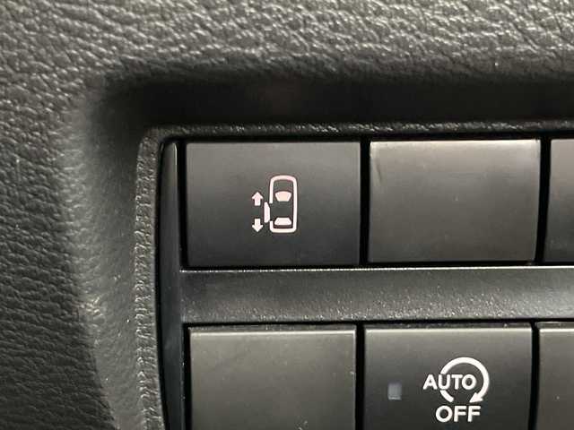 日産 ルークス ハイウェイスター X 愛知県 2020(令2)年 5.7万km ホワイトパール 禁煙車/純正9インチナビ/（CD/DVD/Bluetooth/フルセグTV）/全方位カメラ/衝突軽減ブレーキ/レーンキープアシスト/オートマチックハイビーム/コーナーセンサー/左側パワースライドドア/ベンチシート/アイドリングストップ/純正14インチアルミホイール/スマートキー/スペアキー1本/LEDヘッドライト/フロントフォグランプ/オートライト/フロアマット/横滑り防止装置/横滑り防止装置