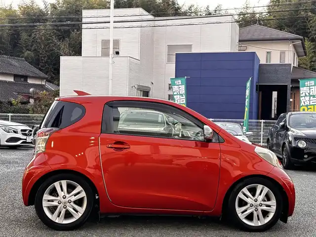 トヨタ ｉＱ 130G レザーパッケージ 熊本県 2012(平24)年 4.7万km オレンジM 純正メモリナビ（NSLN-W62）/【フルセグTV/Bluetooth/HDMI/USB】/ハーフレザーシート/純正16インチアルミホイール/社外車高調/ETC/ステアリングスイッチ/革巻きステアリング/M/Tモード/横滑り防止/プッシュスタート/スマートキー/ウインカーミラー/オートライト/オートエアコン/純正フロアマット