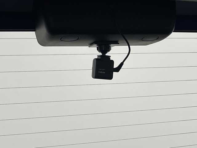 トヨタ シエンタ ハイブリッド G 埼玉県 2015(平27)年 7.2万km コバルトブルーメタリック 純正ナビ　/バックカメラ　/両側パワースライドドア　/Ｂｌｕｅｔｏｏｔｈ　/フルセグＴＶ　/ＣＤ／ＤＶＤ再生　/スマートキー　/スペアキー　/前後ドライブレコーダー　/ビルトインＥＴＣ　/純正フロアマット