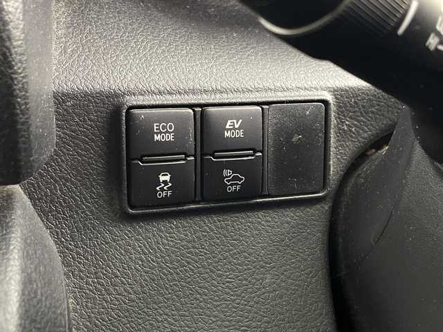 トヨタ シエンタ ハイブリッド G 埼玉県 2015(平27)年 7.2万km コバルトブルーメタリック 純正ナビ　/バックカメラ　/両側パワースライドドア　/Ｂｌｕｅｔｏｏｔｈ　/フルセグＴＶ　/ＣＤ／ＤＶＤ再生　/スマートキー　/スペアキー　/前後ドライブレコーダー　/ビルトインＥＴＣ　/純正フロアマット