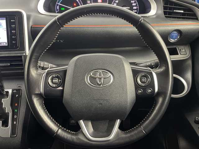 トヨタ シエンタ ハイブリッド G 埼玉県 2015(平27)年 7.2万km コバルトブルーメタリック 純正ナビ　/バックカメラ　/両側パワースライドドア　/Ｂｌｕｅｔｏｏｔｈ　/フルセグＴＶ　/ＣＤ／ＤＶＤ再生　/スマートキー　/スペアキー　/前後ドライブレコーダー　/ビルトインＥＴＣ　/純正フロアマット