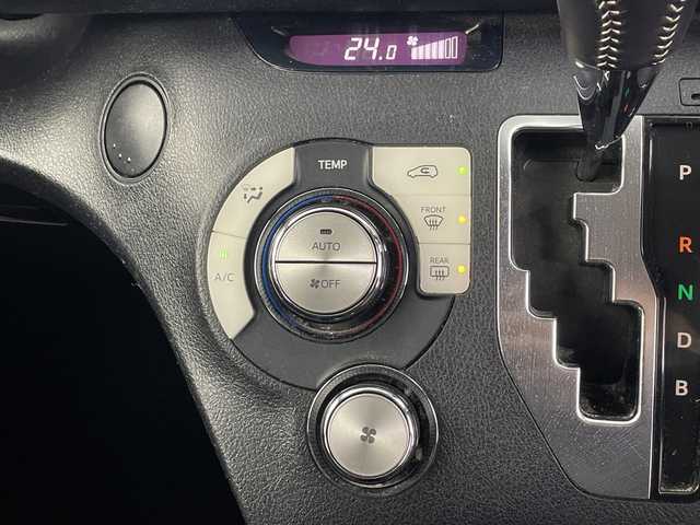 トヨタ シエンタ ハイブリッド G 埼玉県 2015(平27)年 7.2万km コバルトブルーメタリック 純正ナビ　/バックカメラ　/両側パワースライドドア　/Ｂｌｕｅｔｏｏｔｈ　/フルセグＴＶ　/ＣＤ／ＤＶＤ再生　/スマートキー　/スペアキー　/前後ドライブレコーダー　/ビルトインＥＴＣ　/純正フロアマット