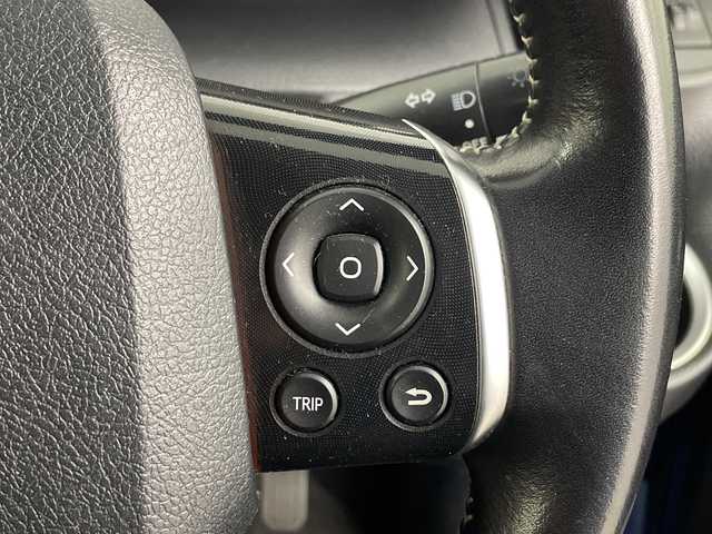 トヨタ シエンタ ハイブリッド G 埼玉県 2015(平27)年 7.2万km コバルトブルーメタリック 純正ナビ　/バックカメラ　/両側パワースライドドア　/Ｂｌｕｅｔｏｏｔｈ　/フルセグＴＶ　/ＣＤ／ＤＶＤ再生　/スマートキー　/スペアキー　/前後ドライブレコーダー　/ビルトインＥＴＣ　/純正フロアマット