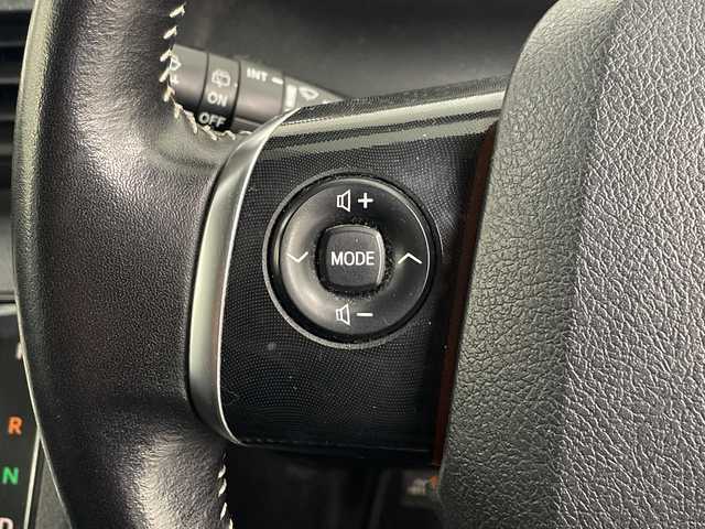 トヨタ シエンタ ハイブリッド G 埼玉県 2015(平27)年 7.2万km コバルトブルーメタリック 純正ナビ　/バックカメラ　/両側パワースライドドア　/Ｂｌｕｅｔｏｏｔｈ　/フルセグＴＶ　/ＣＤ／ＤＶＤ再生　/スマートキー　/スペアキー　/前後ドライブレコーダー　/ビルトインＥＴＣ　/純正フロアマット