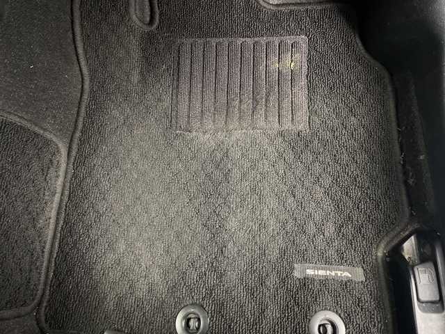 トヨタ シエンタ ハイブリッド G 埼玉県 2015(平27)年 7.2万km コバルトブルーメタリック 純正ナビ　/バックカメラ　/両側パワースライドドア　/Ｂｌｕｅｔｏｏｔｈ　/フルセグＴＶ　/ＣＤ／ＤＶＤ再生　/スマートキー　/スペアキー　/前後ドライブレコーダー　/ビルトインＥＴＣ　/純正フロアマット