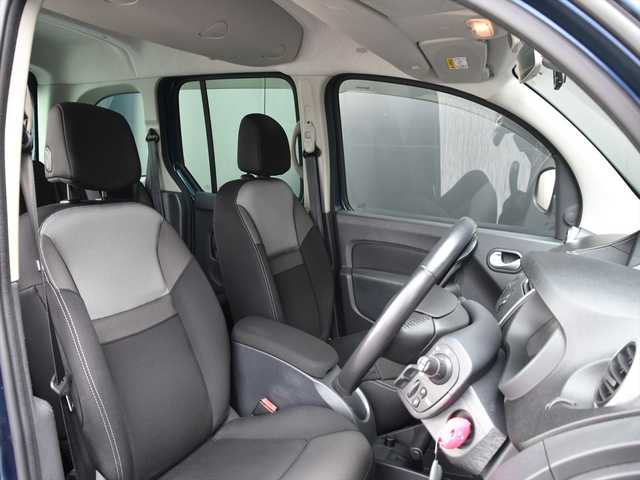 ルノー カングー ゼン 和歌山県 2018(平30)年 6.7万km 青 ワンオーナー /社外ナビ /Bカメラ /フルセグTV /クルーズコントロール /Bluetoothオーディオ /ドラレコ /ETC