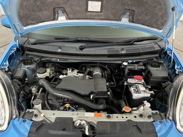 トヨタ パッソ モーダ　Gパッケージ 三重県 2017(平29)年 2.7万km ブラックマイカメタリック/ファインブルーマイカメタリック 2トーン /禁煙車 //純正SDナビ（NSCD-W66）//ワンセグTV //コーナーセンサー　//LEDヘッドライト//衝突軽減ブレーキ //レーンキープアシスト //オートライト //電動格納ミラー//スマートキー//プッシュスタート//PCS//LKA//フロアマット//ドアバイザー