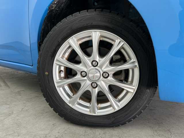 トヨタ パッソ モーダ　Gパッケージ 三重県 2017(平29)年 2.7万km ブラックマイカメタリック/ファインブルーマイカメタリック 2トーン /禁煙車 //純正SDナビ（NSCD-W66）//ワンセグTV //コーナーセンサー　//LEDヘッドライト//衝突軽減ブレーキ //レーンキープアシスト //オートライト //電動格納ミラー//スマートキー//プッシュスタート//PCS//LKA//フロアマット//ドアバイザー