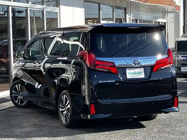 トヨタ アルファード S Cパッケージ 山口県 2020(令2)年 13.7万km ブラック 純正ディスプレイオーディオ/＆ナビ＆バックカメラ/純正フロアマット/純正ドアバイザー/純正18インチアルミ/サンルーフ/黒合皮シート/フロントパワーシート/＆シートヒーター/ステアリングヒーター/オートハイビーム/プリクラッシュセーフティ/レーダークルーズコントロール/ビルトインETC2.0
