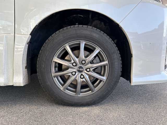 トヨタ ヴォクシー ハイブリッド ZS 煌Ⅲ 滋賀県 2020(令2)年 10.1万km ホワイトパールクリスタルシャイン /禁煙車//ワンオーナー//社外SDナビ【ALPINE 7WMX】//バックカメラ//Bluetooth・フルセグTV・CD・AMFM//前後ドラレコ【KENWOOD DRV-MR740】//前席シートヒーター//ETC//クルーズコントロール//両側パワースライドドア//社外15インチAW//純正16インチAW有//LEDヘッドライト//オートハイビーム//スペアキー//保証書//取扱説明書