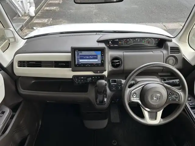 ホンダ Ｎ ＢＯＸ L 静岡県 2022(令4)年 2.6万km プラチナホワイトパール ホンダセンシング/純正ナビ/・フルセグ/BT/DVD/CD/iPod/AUX/バックカメラ/ドラレコ前後/ETCビルトイン/片側電動スライドドア/純正フロアマット/ドアバイザー/後席サンシェード/ステアリングスイッチ/LEDヘッドランプ