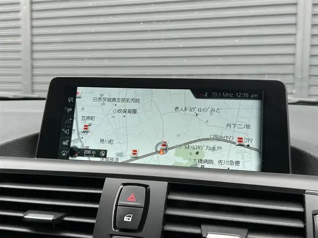 ＢＭＷ １１８ｉ スポーツ 茨城県 2017(平29)年 1.9万km 黒 Bカメラ/ETC/クルーズコントロール/衝突軽減システム/LKA/LEDヘッドライト/純正ナビ/CD/DVD/BT/USB/純正16インチAW