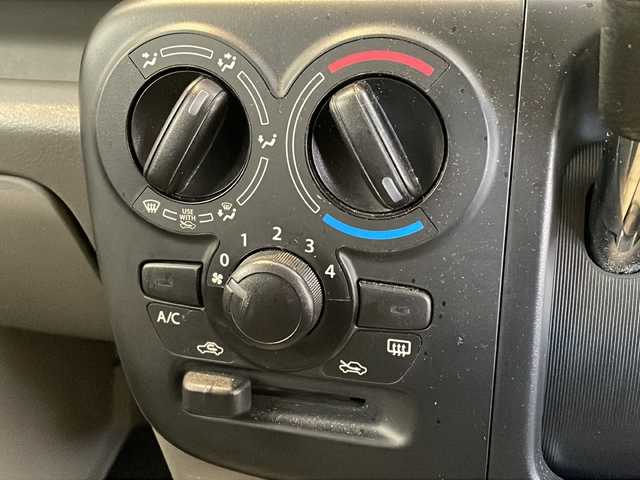 スズキ エブリイ PC 福井県 2019(平31)年 2.8万km ブルーイッシュブラックパール3 ４WD/盗難防止装置/オーバーヘッドシェルフ/ヘッドライトレベライザー/純正ドアバイザー/純正フロアマット/前席ぱわウィンドウ/リモコンキー/スペアキー
