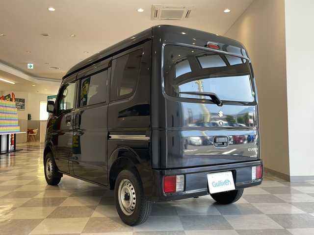 スズキ エブリイ PC 福井県 2019(平31)年 2.8万km ブルーイッシュブラックパール3 ４WD/盗難防止装置/オーバーヘッドシェルフ/ヘッドライトレベライザー/純正ドアバイザー/純正フロアマット/前席ぱわウィンドウ/リモコンキー/スペアキー