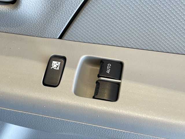 スズキ エブリイ PC 福井県 2019(平31)年 2.8万km ブルーイッシュブラックパール3 ４WD/盗難防止装置/オーバーヘッドシェルフ/ヘッドライトレベライザー/純正ドアバイザー/純正フロアマット/前席ぱわウィンドウ/リモコンキー/スペアキー