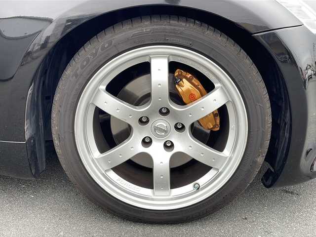 日産 フェアレディ Ｚ ロードスター バージョンST 三重県 2007(平19)年 3.7万km ダイヤモンドブラック IMPULマフラー/IMPULエアロ/スペアキー/電動格納ミラー/ビルトインETC/オートエアコン/バックカメラ/純正DVDナビ/BOSEプレミアムサウンド/純正フロアマット/パワーシート(D＋N席)/シートヒーター(D＋N席)/革巻きステアリング/電動オープン/横滑り防止/取扱説明書/保証書/momoステアリング