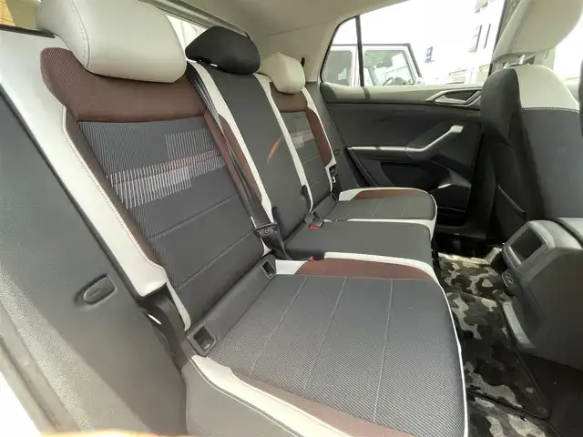 フォルクスワーゲン Ｔ－クロス TSI 1stプラス 栃木県 2020(令2)年 5.8万km ピュアホワイト スマートキー/ナビ/フルセグTV/バックカメラ/ETC/ドラレコF/R/ACC/フロントアシスト /レーンキープアシスト/ブラインドスポット /パークアシスト /ワイヤレスチャージ /AppleCarPlay/パークディスタンスコントロール