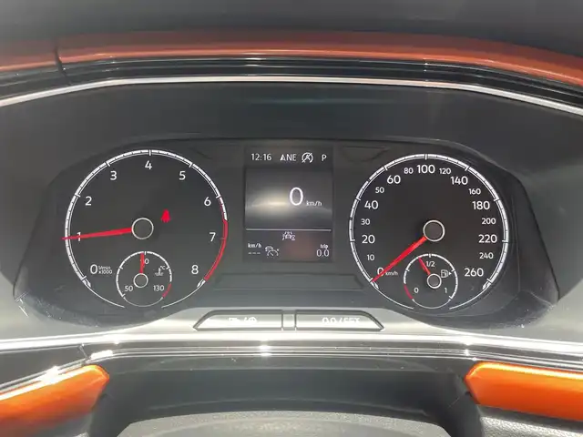 フォルクスワーゲン Ｔ－クロス TSI 1stプラス 栃木県 2020(令2)年 5.8万km ピュアホワイト スマートキー/ナビ/フルセグTV/バックカメラ/ETC/ドラレコF/R/ACC/フロントアシスト /レーンキープアシスト/ブラインドスポット /パークアシスト /ワイヤレスチャージ /AppleCarPlay/パークディスタンスコントロール