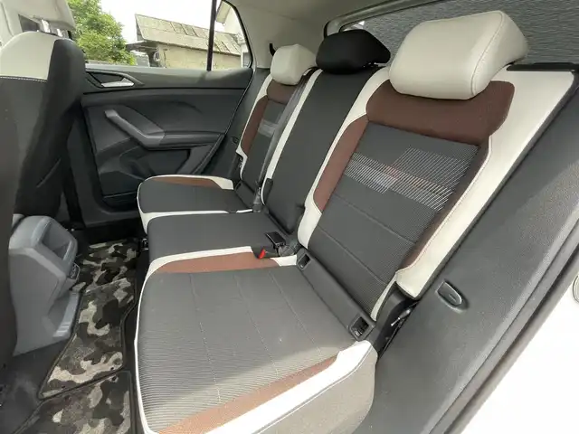 フォルクスワーゲン Ｔ－クロス TSI 1stプラス 栃木県 2020(令2)年 5.8万km ピュアホワイト スマートキー/ナビ/フルセグTV/バックカメラ/ETC/ドラレコF/R/ACC/フロントアシスト /レーンキープアシスト/ブラインドスポット /パークアシスト /ワイヤレスチャージ /AppleCarPlay/パークディスタンスコントロール