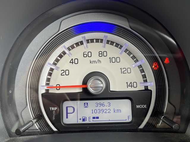 スズキ ハスラー Jスタイル 道央・札幌 2015(平27)年 10.4万km フェニックスレッドパール/ホワイト2トーンルーフ 純正ナビ(CD、SD、FM)/積み込みタイヤ(スタッドレス)/純正ドアバイザー/シートヒーター前席/横滑り防止/オートハイビーム/衝突被害軽減装置/ドラレコ前後/ヒルディセントコントロール/グリップコントロール/純正フロアマット