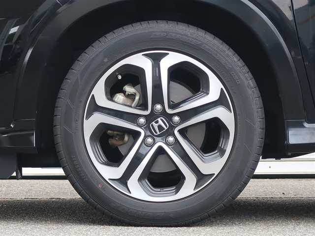 ホンダ ヴェゼル ハイブリッド Z ホンダセンシング 石川県 2019(平31)年 5.1万km クリスタルブラックパール スマートキー/プッシュスタート/スペアキー/ステアリングリモコン/パドルシフト/ACC/レーンアシスト/ステアリングアシスト/衝突軽減装置/純正メモリーナビゲーション/フルセグテレビ/バックモニター/ビルトインETC/ブレーキホールド/ハーフレザーシート/シートヒーター/純正ドライブレコーダー/チップアップシート/ルーフレール/ドアバイザー