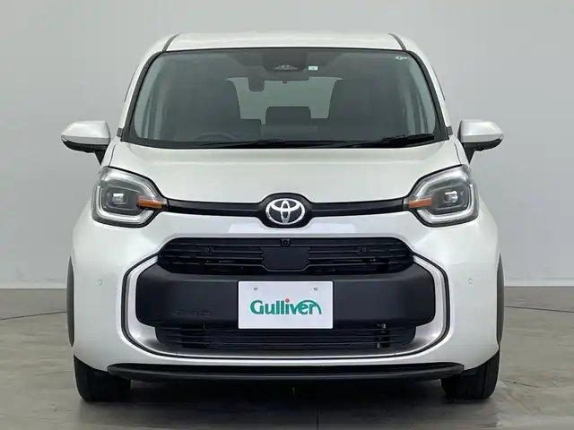 トヨタ シエンタ ハイブリッド Z 新潟県 2023(令5)年 1.3万km ホワイトパールクリスタルシャイン 純正メモリナビ/フルセグTV/両側パワースライドドア/純正15インチアルミホイール/スマートキー×２/レーダークルーズコントロール/全方位カメラ/純正ETC2.0/LEDヘッドライト/純正フロアマット/Bluetooth/レーンキープアシスト