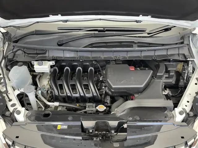 日産 セレナ オーテック セーフティパッケージ 滋賀県 2022(令4)年 3万km ブリリアントホワイトパール 純正12.3インチナビ/・Bluetooth/・フルセグTV/・DVD/・CD/フリップダウンモニター/全方位カメラ/両側パワースライドドア/前後ドライブレコーダー/ETC/革シート/追従クルーズコントロール/ステアリングスイッチ/スマートキー/レーンキープアシスト/横滑り防止機能/衝突軽減機能