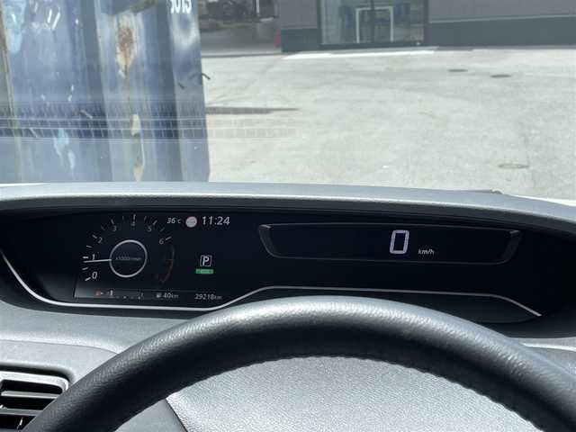 日産 セレナ オーテック セーフティパッケージ 滋賀県 2022(令4)年 3万km ブリリアントホワイトパール 純正12.3インチナビ/・Bluetooth/・フルセグTV/・DVD/・CD/フリップダウンモニター/全方位カメラ/両側パワースライドドア/前後ドライブレコーダー/ETC/革シート/追従クルーズコントロール/ステアリングスイッチ/スマートキー/レーンキープアシスト/横滑り防止機能/衝突軽減機能