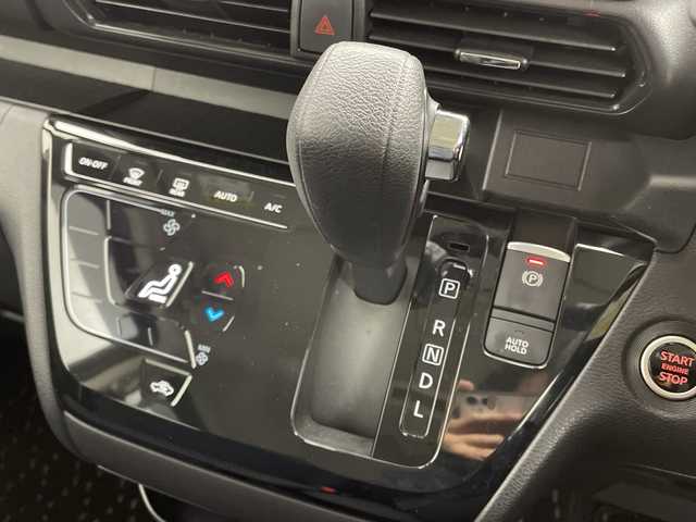 日産 ルークス HWS X プロパイロットED 茨城県 2021(令3)年 1.3万km ブラック 純正ナビ（ＢＴ，フルセグＴＶ）　/アラウンドビューモニター　/プロパイロット　/インテリジェントクルコン　/コーナーセンサー　/エマージェンシーブレーキ　/レーンキープ　/純正１４インチＡＷ　/ＬＥＤアルミホイール/プッシュスタート/ステアリングリモコン/アイドリングストップ