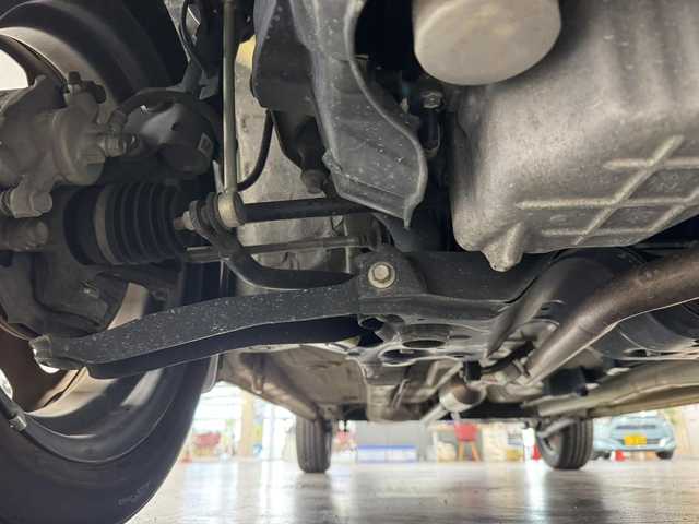 スズキ ハスラー G 三重県 2018(平30)年 4万km アクティブイエロー/ブラック2トーンルーフ マイルドハイブリッド/FF/インパネCVT/純正 7インチナビ CN-RZ73W/（FM/AM/SD/iPod/TV/USB/Bluetooth/MEMORY MUSIC/CD/DVD/VTR）/バックカメラ/ドライブレコーダー 前方/ビルトイン ETC/安全/・レーダーブレーキサポート/・誤発進抑制機能/・ヒルホールドコントロール（坂道発進アシスト）/・エマージェンシーストップシグナル/・トラクションコントロールシステム/・ESP（R）/装備/・シートヒーター（D/N）/・オートエアコン/・電動格納ドアミラー/・2トーンカラー『アクティブイエロー/ブラック2トーンルーフ［CGK］』/・純正14インチスチールホイール/・プッシュスタート/・スマートキーx2/など