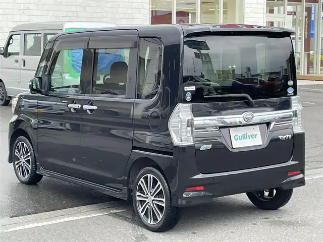 ダイハツ タント カスタム RS トップED SA 群馬県 2015(平27)年 6.8万km ブラックマイカメタリック スマートアシスト/純正8インチナビ/　　Bluetooth/フルセグ/FM/AM/CD/DVD/    ipod/USB/HDMI/SD/SDメモリ/バックカメラ/両側パワースライドドア/オートLEDヘッドライト/フォグランプ/本革巻きステアリング/社外オーディオ/純正15インチアルミホイール/純正フロアマット/ふらつき防止/前後ドライブレコーダー/ETC