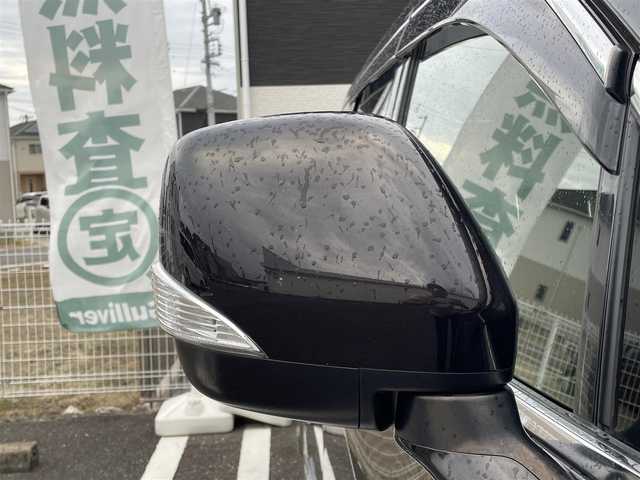 日産 エルグランド 250ハイウェイスター 茨城県 2013(平25)年 11.2万km ファントムブラック (株)IDOMが運営する【じしゃロン水戸店】の自社ローン専用車両になりますこちらは現金またはオートローンご利用時の価格です。自社ローンご希望の方は別途その旨お申付け下さい/純正ナビ/AM/FM/CD/Bluetooth/TV（フルセグ）/後席モニター/バックカメラ/片側パワースライド（左）/オッドマン/三列シート/後席エアコン/AUTOライト/パワーウインドウ/プッシュスタート/スタットレスタイヤ/ドアバイザー