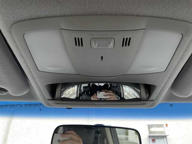 日産 エルグランド 250ハイウェイスター 茨城県 2013(平25)年 11.2万km ファントムブラック (株)IDOMが運営する【じしゃロン水戸店】の自社ローン専用車両になりますこちらは現金またはオートローンご利用時の価格です。自社ローンご希望の方は別途その旨お申付け下さい/純正ナビ/AM/FM/CD/Bluetooth/TV（フルセグ）/後席モニター/バックカメラ/片側パワースライド（左）/オッドマン/三列シート/後席エアコン/AUTOライト/パワーウインドウ/プッシュスタート/スタットレスタイヤ/ドアバイザー