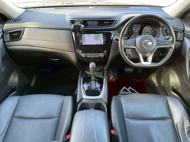 日産 エクストレイル ハイブリッド 20X 宮崎県 2018(平30)年 3.6万km ダイヤモンドブラック 全方位カメラ/純正ナビ/プロパイロット操舵支援/レーダークルーズコントロール/パワーバックドア/カプロンシート/コーナーセンサー/ルーフレール/前後ドラレコ/ＥＴＣ/Ｂｌｕｅｔｏｏｔｈ　ＴＶ　ＤＶＤ　ＡＵＸ/プッシュスタート/スマートキー/スペアキー/保証書/取扱説明書