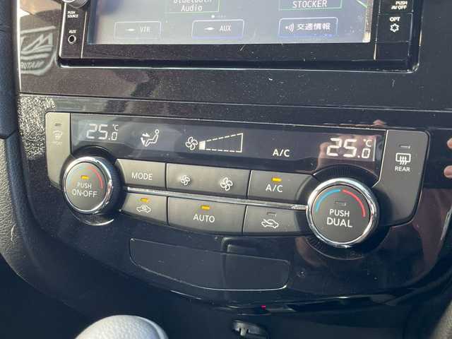 日産 エクストレイル ハイブリッド 20X 宮崎県 2018(平30)年 3.6万km ダイヤモンドブラック 全方位カメラ/純正ナビ/プロパイロット操舵支援/レーダークルーズコントロール/パワーバックドア/カプロンシート/コーナーセンサー/ルーフレール/前後ドラレコ/ＥＴＣ/Ｂｌｕｅｔｏｏｔｈ　ＴＶ　ＤＶＤ　ＡＵＸ/プッシュスタート/スマートキー/スペアキー/保証書/取扱説明書