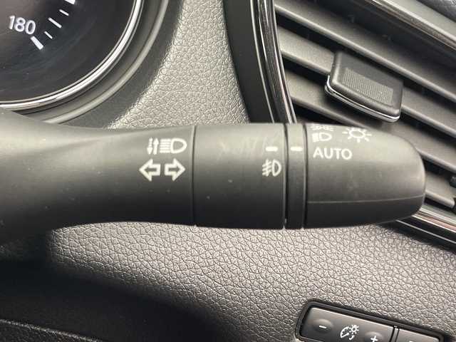 日産 エクストレイル ハイブリッド 20X 千葉県 2018(平30)年 3.6万km ダイヤモンドブラック 純正ナビ/　CD/DVD/Bluetooth/フルセグTV/プロパイロット/レーダークルーズコントロール/レーンキープアシスト/衝突軽減ブレーキ/クリアランスソナー/全方位カメラ/ブラインドスポットモニター/電動パーキング/オートホールド/パワーバックドア/デジタルインナーミラー/ルーフレール/LEDライト/フォグランプ/ETC/前後ドラレコ/ヒーテッドミラー/フロアマット/ドアバイザー