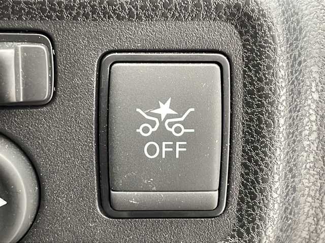 日産 ノート 千葉県 2018(平30)年 1.3万km ガーネットレッド 衝突軽減ブレーキ/レーンキープアシスト/レーダークルーズコントロール/純正SDナビ/（フルセグ/Bluetooth/CD/DVD/FM/AM）/ETC/アイドリングストップ/ハーフレザーシート/デジタルインナーミラー/LEDヘッドライト/フォグライト/電動格納ミラー