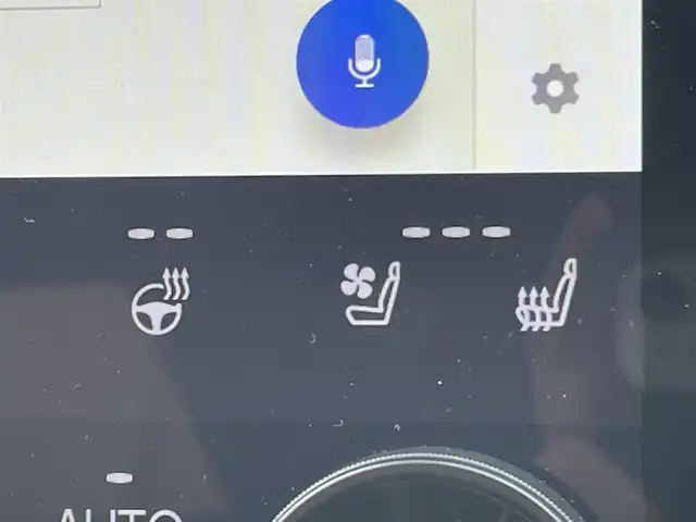 トヨタ アルファードハイブリット Z 東京都 2024(令6)年 1万km ホワイトパールクリスタルシャイン トヨタチームメイト　/セーフティセンス　/左右独立ムーンルーフ　/ユニバーサルステップ　/パワーサンシェード　/パノラミックビューモニター　/ブラインドスポットモニター　/デジタルインナーミラー