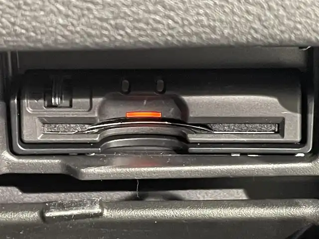 日産 セレナ ハイウェイスター プロパイロットED 愛知県 2016(平28)年 5.4万km マルーンレッド 2トーン 純正10インチナビ/プロパイロット/衝突軽減ブレーキ/両側電動スライドドア/ビルトインETC/LEDヘッドライト/バックカメラ/フルセグＴＶ/Ｂｌｕｅｔｏｏｔｈ/コーナーセンサー/レーンキープアシスト/HDMI接続/プッシュスタート/USB接続/スマートキー/CD/DVD再生/アイドリングストップ/ミュージックサーバー/ミュージックプレイヤー接続/純正フロアマット/純正アルミホイール/オートライト/禁煙車/2トーンカラー/ウィンカーミラー/電動格納ミラー/フォグランプ/電動パーキングブレーキ/オートブレーキホールド/横滑り防止装置/ステアリングリモコン/ハンズフリーパワースライドドア/Wエアコン