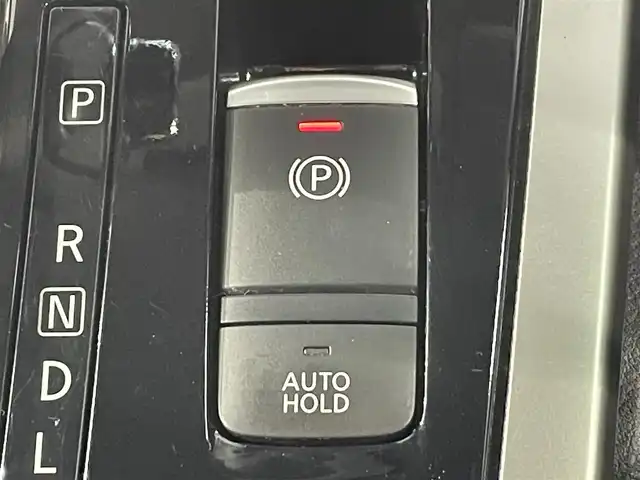 日産 セレナ ハイウェイスター プロパイロットED 愛知県 2016(平28)年 5.4万km マルーンレッド 2トーン 純正10インチナビ/プロパイロット/衝突軽減ブレーキ/両側電動スライドドア/ビルトインETC/LEDヘッドライト/バックカメラ/フルセグＴＶ/Ｂｌｕｅｔｏｏｔｈ/コーナーセンサー/レーンキープアシスト/HDMI接続/プッシュスタート/USB接続/スマートキー/CD/DVD再生/アイドリングストップ/ミュージックサーバー/ミュージックプレイヤー接続/純正フロアマット/純正アルミホイール/オートライト/禁煙車/2トーンカラー/ウィンカーミラー/電動格納ミラー/フォグランプ/電動パーキングブレーキ/オートブレーキホールド/横滑り防止装置/ステアリングリモコン/ハンズフリーパワースライドドア/Wエアコン