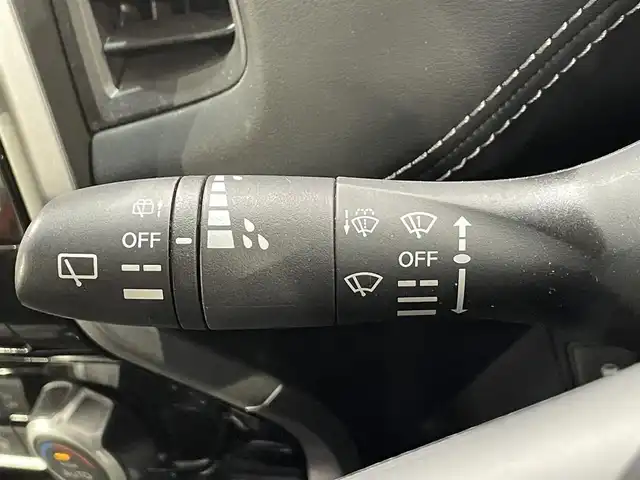 日産 セレナ ハイウェイスター プロパイロットED 愛知県 2016(平28)年 5.4万km マルーンレッド 2トーン 純正10インチナビ/プロパイロット/衝突軽減ブレーキ/両側電動スライドドア/ビルトインETC/LEDヘッドライト/バックカメラ/フルセグＴＶ/Ｂｌｕｅｔｏｏｔｈ/コーナーセンサー/レーンキープアシスト/HDMI接続/プッシュスタート/USB接続/スマートキー/CD/DVD再生/アイドリングストップ/ミュージックサーバー/ミュージックプレイヤー接続/純正フロアマット/純正アルミホイール/オートライト/禁煙車/2トーンカラー/ウィンカーミラー/電動格納ミラー/フォグランプ/電動パーキングブレーキ/オートブレーキホールド/横滑り防止装置/ステアリングリモコン/ハンズフリーパワースライドドア/Wエアコン