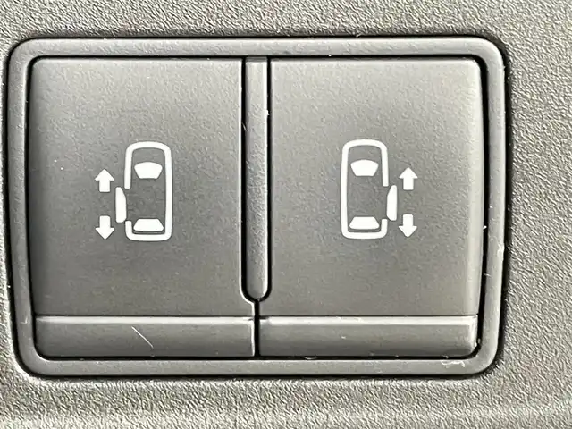 日産 セレナ ハイウェイスター G 千葉県 2016(平28)年 8.1万km シャイニングブルー 禁煙車　/純正９型ナビ　/　フルセグＴＶ　ＢＴ　ＣＤ　ＤＶＤ　/後席モニター　/全周囲カメラ　/両側電動スライドドア　/衝突軽減ブレーキ/車線逸脱警報　/クルーズコントロール　/衝突軽減システム　/ＥＴＣ　/ＬＥＤヘッドライト　/フォグランプ/ステアリングスイッチ/純正フロアマット