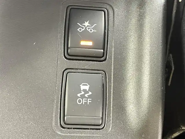 日産 セレナ ハイウェイスター G 千葉県 2016(平28)年 8.1万km シャイニングブルー 禁煙車　/純正９型ナビ　/　フルセグＴＶ　ＢＴ　ＣＤ　ＤＶＤ　/後席モニター　/全周囲カメラ　/両側電動スライドドア　/衝突軽減ブレーキ/車線逸脱警報　/クルーズコントロール　/衝突軽減システム　/ＥＴＣ　/ＬＥＤヘッドライト　/フォグランプ/ステアリングスイッチ/純正フロアマット