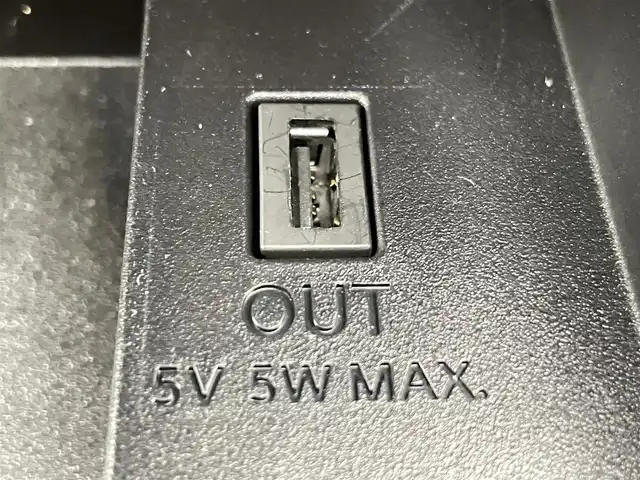 日産 セレナ ハイウェイスター G 千葉県 2016(平28)年 8.1万km シャイニングブルー 禁煙車　/純正９型ナビ　/　フルセグＴＶ　ＢＴ　ＣＤ　ＤＶＤ　/後席モニター　/全周囲カメラ　/両側電動スライドドア　/衝突軽減ブレーキ/車線逸脱警報　/クルーズコントロール　/衝突軽減システム　/ＥＴＣ　/ＬＥＤヘッドライト　/フォグランプ/ステアリングスイッチ/純正フロアマット