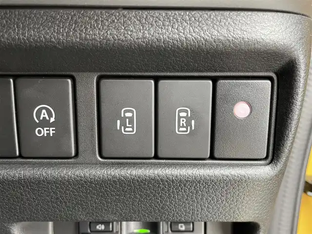 スズキ スペーシア ギア HYBRID XZターボ 宮城県 2022(令4)年 0.9万km アクティブイエロー/ガンメタリック2トーン 純正９型ナビ　/全周囲カメラ　/両側電動スライドドア　/ヘッドアップディスプレイ/スマートフォン連携　/シートヒーター　/パーキングセンサー　/レーダークルーズコントロール　/衝突軽減ブレーキ　/レーンキープアシスト　/ＬＥＤヘッドライト　/オートハイビーム　/フルセグＴＶ/CD/DVDプレーヤー/前後ドライブレコーダー/ビルトインETC/充電用USBポート/TVキャンセラー/純正14インチAW/禁煙車