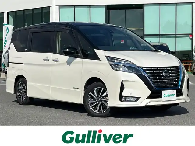 日産 セレナ e－パワー ハイウェイスター V 奈良県 2020(令2)年 4.8万km ブリリアントホワイトパール 2トーン 純正10インチナビ（MM520D-L）/（フルセグ/BT/CD/DVD）/純正フリップダウンモニター/プロパイロット/全方位モニター/ブラインドスポットモニター/前後コーナーセンサー/衝突軽減システム/レーンキープアシスト/両側パワースライドドア/前席シートヒーター/ステアリングヒーター/前方ドライブレコーダー（DH5-D）/デジタルインナーミラー/ETC/純正16インチAW/取り扱い説明書
